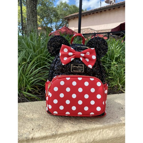 Loungefly Handbags - 2021 NEW Disney Loungefly Classic Minnie Mouse